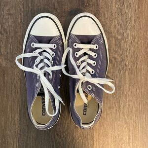 Converse all star size 7